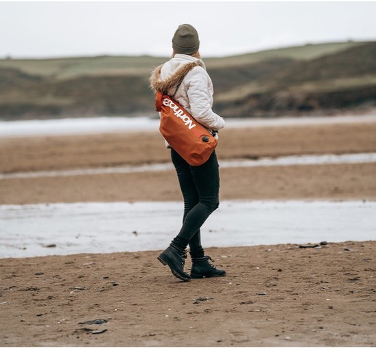 2025 Northcore 30L Comprimerende Zak - Orange van Merkloos