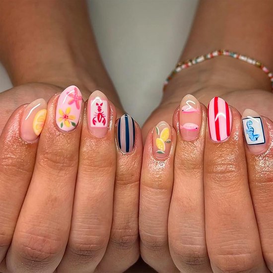 24 stuks zomer press on nagels, ovale kunstnagels kort, bloemmotief nagels om op te plakken, zomer press on nagel amandel, strepen patroon strandnagels met citroen kreeft design