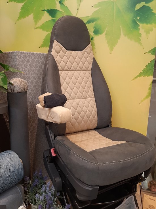 Armleuning bescherming voor Camper / Mobilhome / Caravan Arm Stretch badstofhoes per 2 stuks kleur Beige universeel model van Caretec