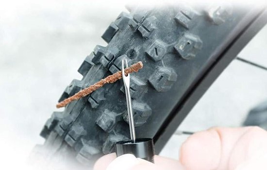 Bandenreparatieset - Lekplugset - Fietsbanden Repareren - Snelle Noodreparatie - Compact Formaat - Zwart