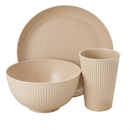 Beige camping servies dames en heren 3 delige servies set met bord kom en beker lichtgewicht PP tafelgerei voor kamperen picknick outdoor reizen en dagelijks gebruik