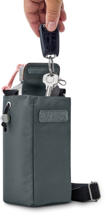 Black+Blum Isolerende Drinkfleshouder - Grijs van Black+Blum