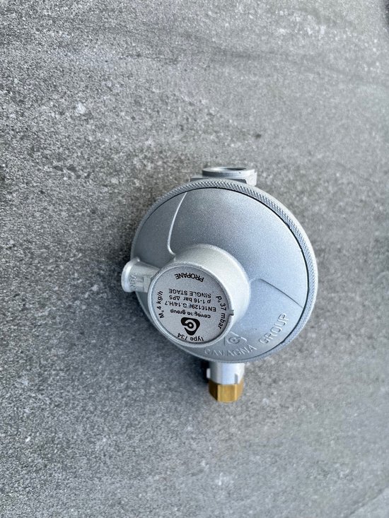 Cavagna group type 734 ontspanner détendeur declencheur drukregelaar gasdrukregelaar voor stacaravan 37mbar 4kg/h soper stacaravan caravan mobilhome van Cavagna