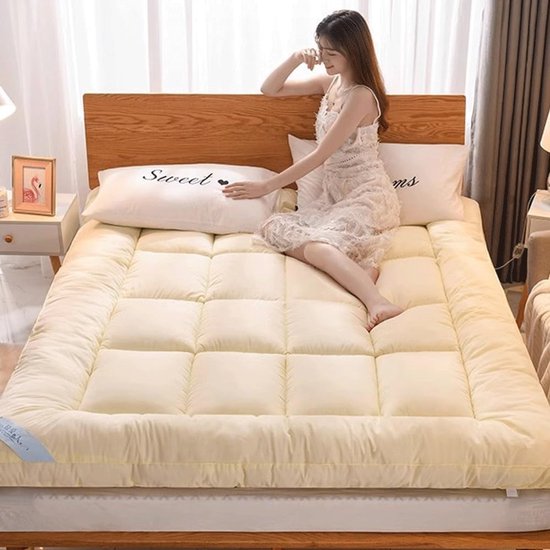Draagbare Matras - Oprolbare Vloerbed - Ruimtebesparend Slapen - Zacht Gewatteerd Ontwerp - Geel