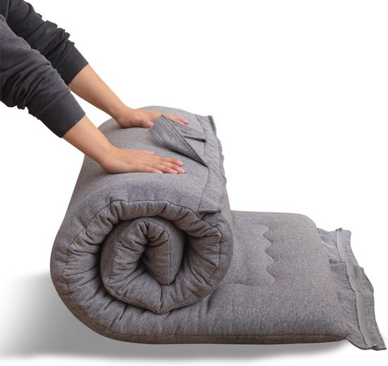 Draagbare opvouwbare futonmatras 135 x 190 cm - Hypoallergene stof en schuimmatraskussen voor binnen en buiten van Merkloos