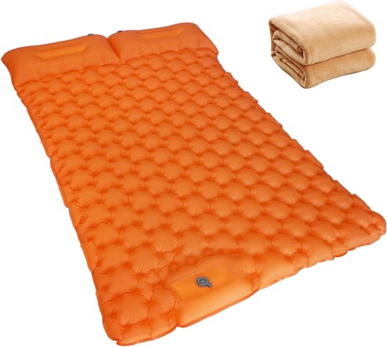 Dubbel luchtmatras met ingebouwde pomp - zelfopblazende slaapmat voor twee personen - campingbed - oranje van Merkloos