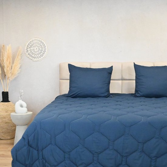 HappyBed All year dekbed enkel 200x200 - Tweepersoonsdekbed - Wasbaar dekbed zonder overtrek - Bedrukt dekbed zonder hoes - Hoesloos Dekbed met Print - Dark blue van HappyBed