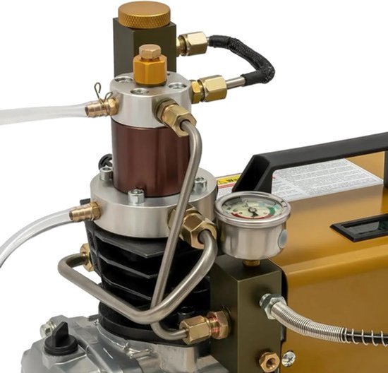 Hogedrukluchtpomp Elektrisch - EU Stekkertype 220v - 2L Inhoud - Membranenpomp - Koper Staal Aluminium - Voor Industriële Toepassingen
