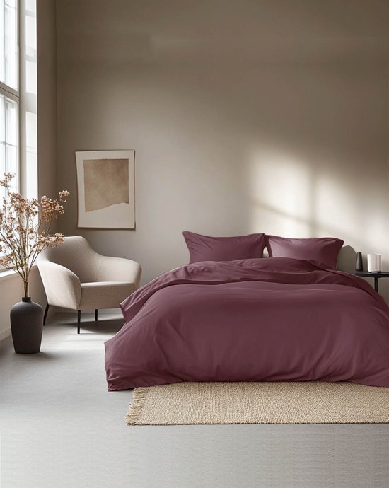 HOOMstyle Dekbedovertrek met kussenslopen - luxe micro Percale - dekbedovertrek - 140x220cm - 1 persoons - Bordeaux van HOOMstyle