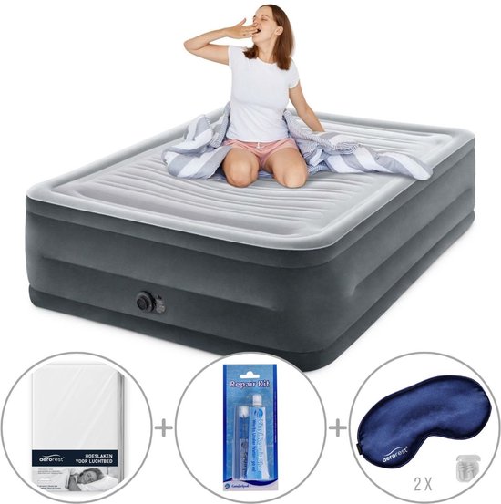Intex Queen Comfort-Plush Luchtbed met ingebouwde pomp | Tweepersoons | Extra hoog | 203 x 152 x 56 cm | Inclusief bijpassend hoeslaken + reparatiekit + twee slaapmaskers van Intex