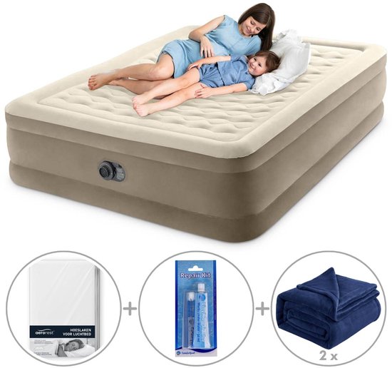 Intex Ultra Plush Luchtbed met ingebouwde pomp | Tweepersoons | 152 x 203 x 46 cm | Inclusief bijpassend hoeslaken + twee fleecedekens + reparatiekit van Intex