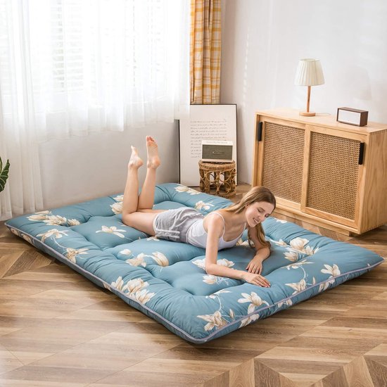 Japanse Vloermatras - Comfortabel Slaapkussen - Ruimtebesparend Slapen - Traagschuim Vulling - 135 x 190 cm - Blauw van Merkloos