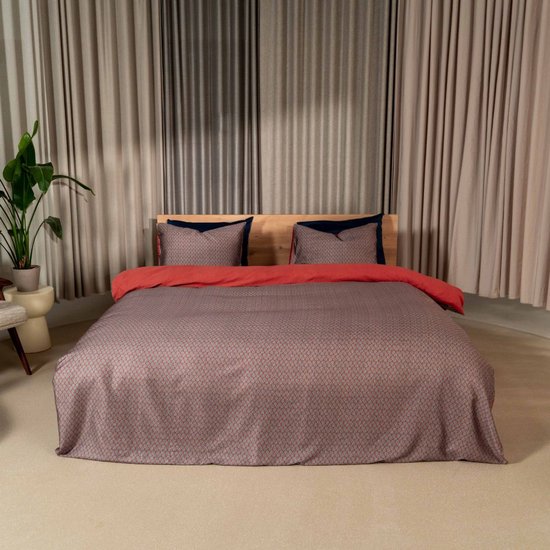 Kayori Aiko Dekbedovertrek Katoensatijn - 260x200-220 +2 slopen - Lits-jumeaux - Zacht, Ademend & Vochtregulerend - Rood van Merkloos