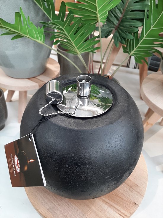 Olielamp terrazzo L - Sfeer tuin - 14,2 x B 14,2 x H 15,6 cm - Zwart - Large van Sommerfield.
