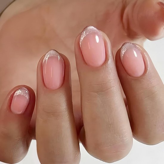 on Nails, Korte Nude Amandel Kunstnagels met Glimmend French Design, Kunstmatige Nagelset voor de Zomer, DoNails Nepnagels Nageltips voor Dames