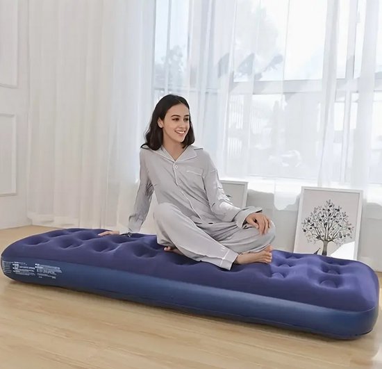 Opblaasbare Slaapmat – Lichtgewicht Luchtbed voor Outdoor & Logeergebruik van Merkloos