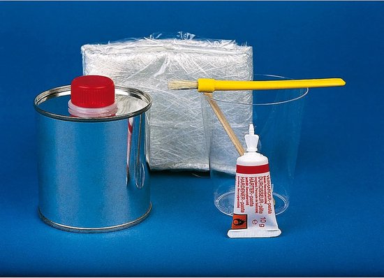 Reparatieset Polyester - Vezelglas Herstel - Auto Onderhoud - Compleet Inclusief Hulpmiddelen - 250g Hars van Merkloos