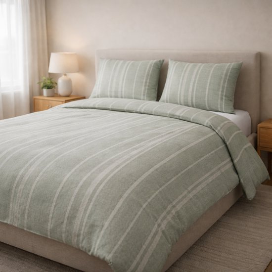 Saphira EXCLUSIVE Dekbedovertrek - Groen Gestreept - 240x200/220 cm - Lits-jumeaux - Inclusief 2 Kussenslopen 60x70 cm - Premium Katoen van Merkloos