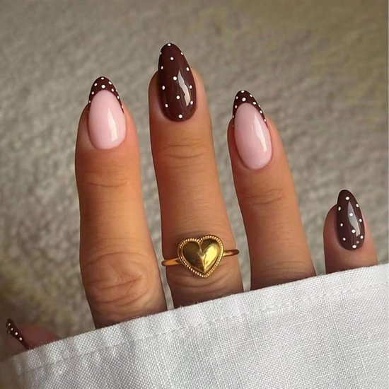 Set van 24 Press-on Nagels met Franse Tip, Bruine Basis met Witte Stippels, Lange Amandelvorm