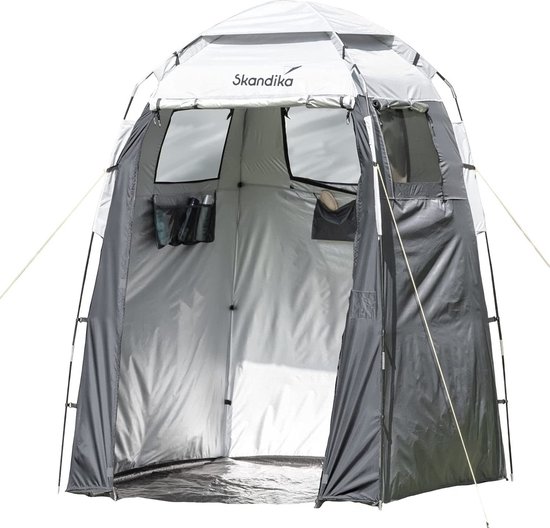 Skandika campingdouche tent - grote omkleedtent met 230 cm stahoogte, zilvergecoat, ondoorzichtig, aparte bodem, 3 afdekbare ramen, handdoekhouder, douchebevestiging | toilettent van Merkloos