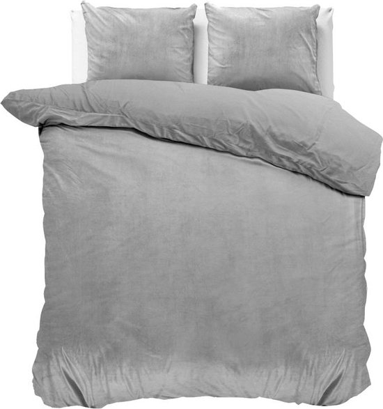 Sleeptime Velvet Touch - Dekbedovertrekset - Tweepersoons - 200x200/220 + 2 kussenslopen 60x70 - Grijs van Sleeptime