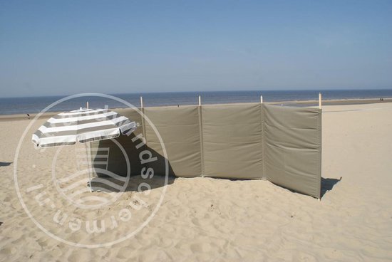 Strand Windscherm 5 meter dralon Effen Taupe met houten stokken van Sungarden.