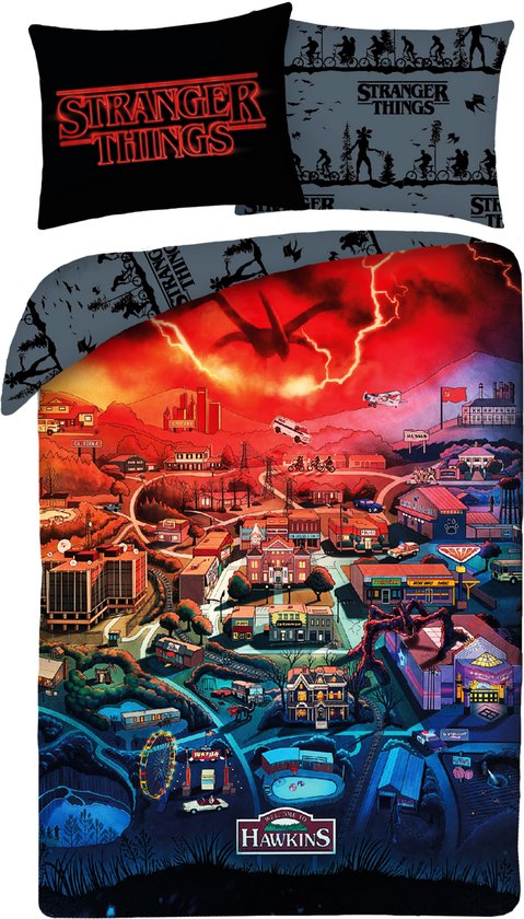 Stranger Things Dekbedovertrek Hawkins - 140 x 200 + 70 x 90 cm - Polyester van Merkloos