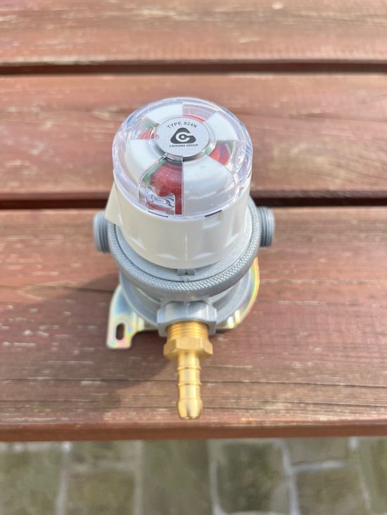 viscomatic 37mbar - propaan - ontspanner automatisch - gasfles - stacaravan - caravan - gasdrukregelaar - soper - Automatische omschakelaar+visto 37mbar 3kg/u 20/150-3/8F - GGP100270 - S5356 van Soper