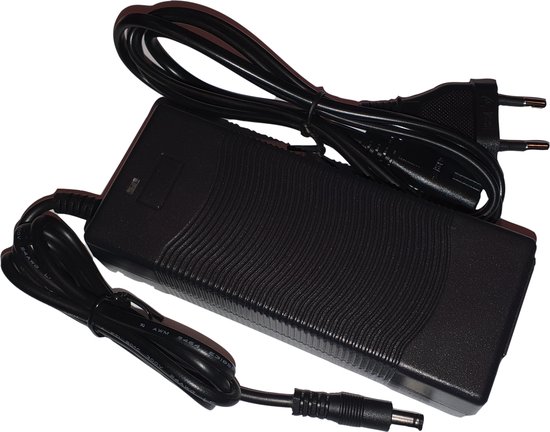 Vogue Infinity accu lader ebike 36v 2a vervanging. van Vogue