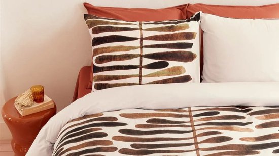 vtwonen Botanic Stripe dekbedovertrek - Lits-Jumeaux XL - 260x200/220 - Steenrood van vtwonen
