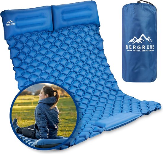 Zelfopblazende slaapmat voor 2 personen incl. voetpomp, blauw, camping, comfort van Quechua